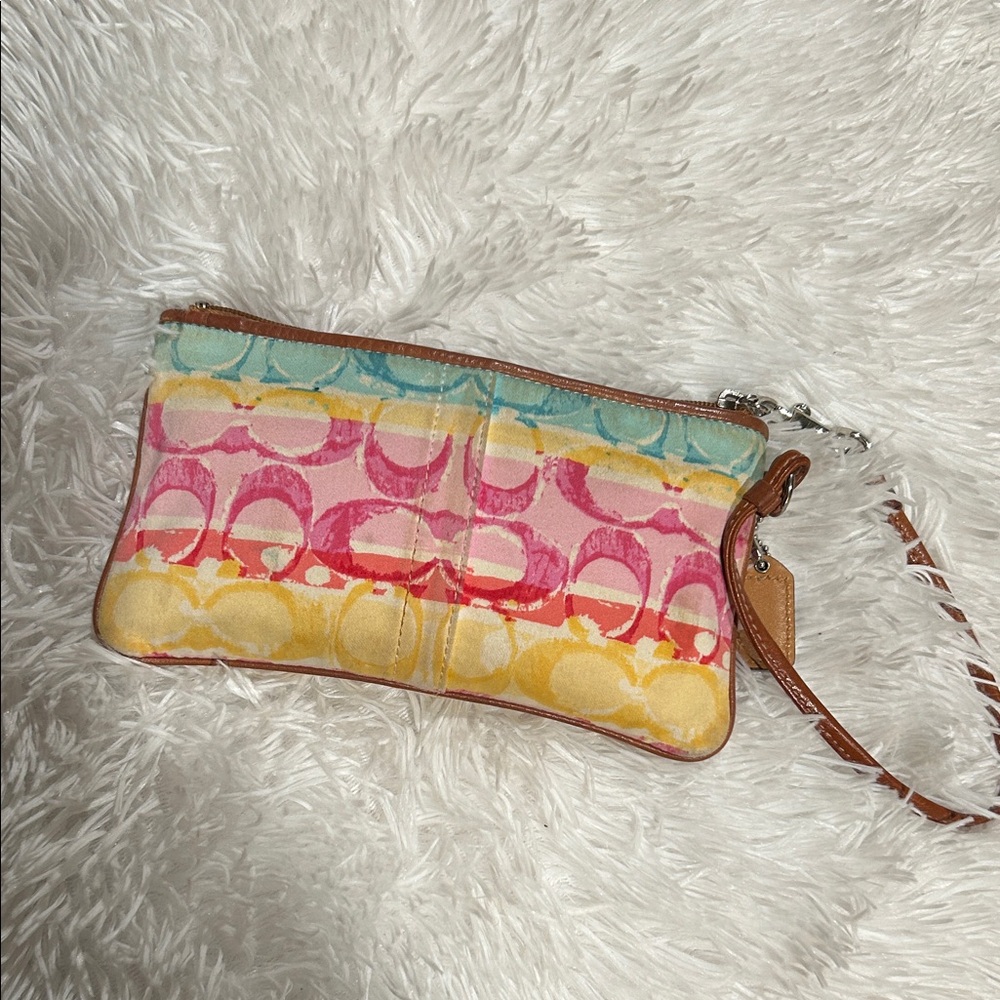Coach Leatherwear Watercolor Signature Wristlet Clutch - Picture 2 of 8